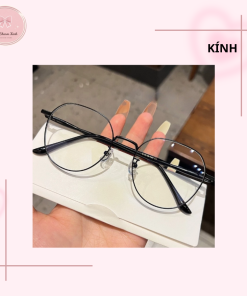 kính mát trong suốt ngoài trời